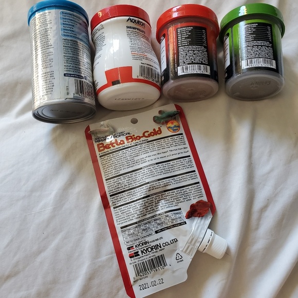 Fish food bundle #2 - Picture 3 of 4